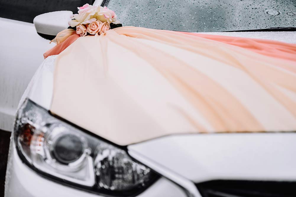 Décoration de voiture de mariage : le guide étape par étape - Le blog de